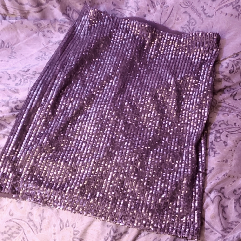 🔥RW&CO  Sparkly Sequin skirt